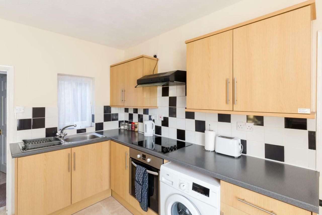 Well Presented 2 Bedroom House - Sleeps Four